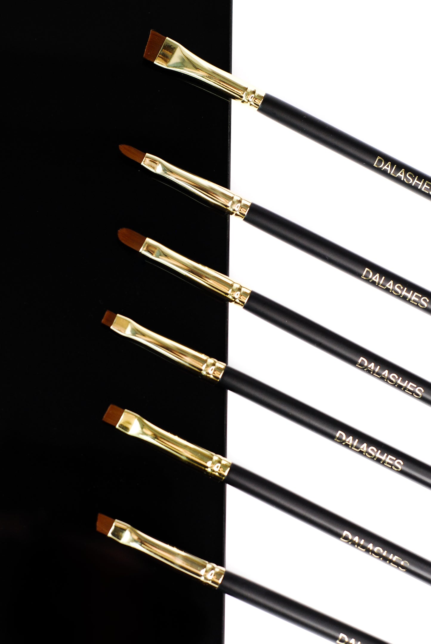MAGNETIC BRUSHES