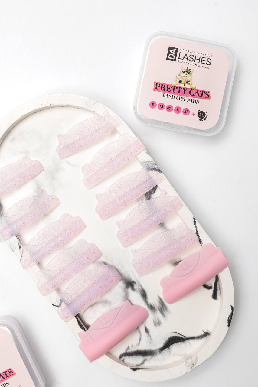 PRETTY CATS PADS